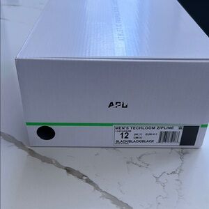 APL brand new Men's TechLoom Zipline Sneakers - Black size 12